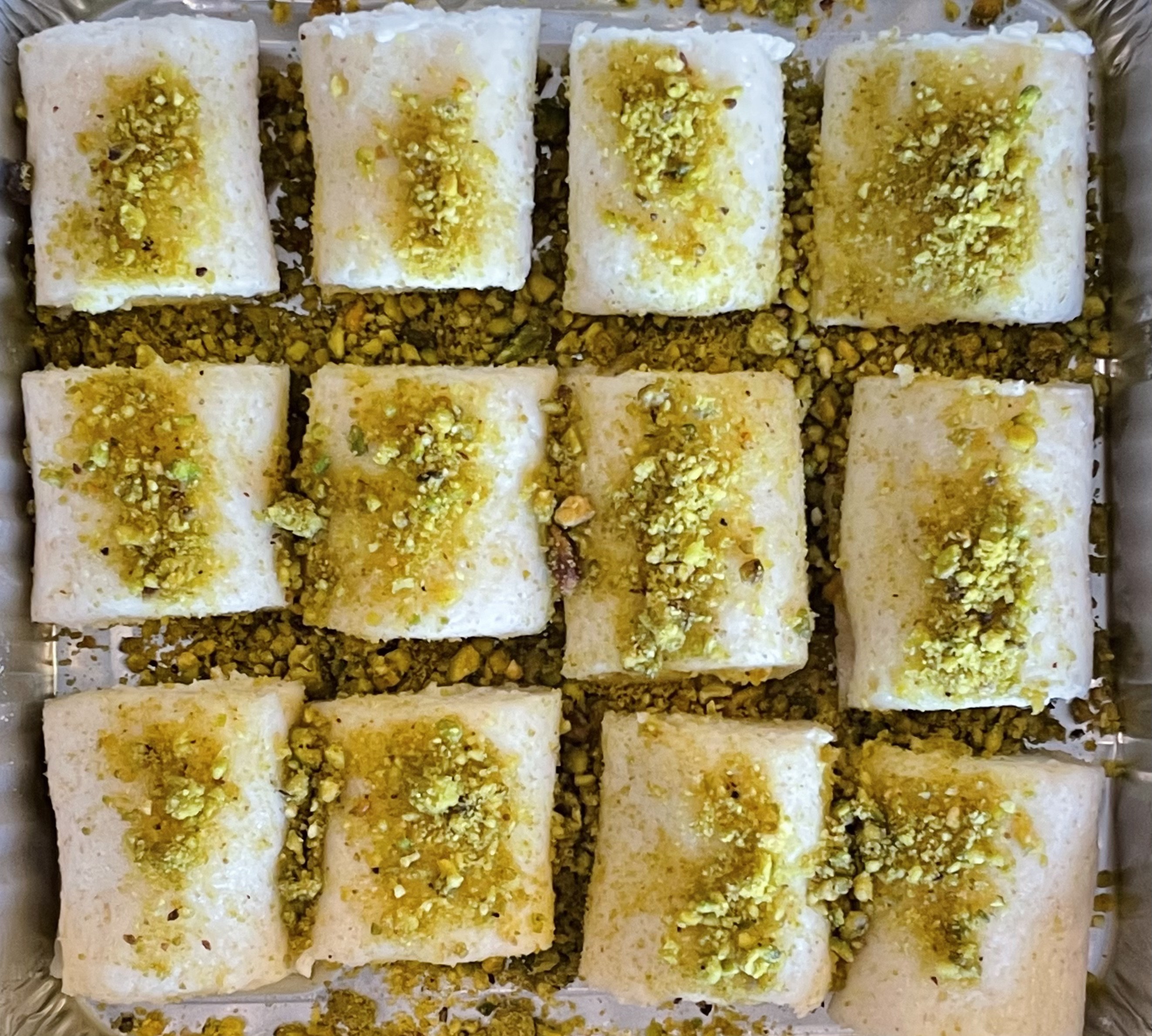 Halawa Gibne Medium